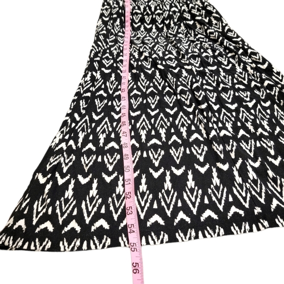 Mario Serrani Black and White Maxi Dress - Picture 4 of 6